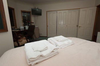 Fullcircle Farm Bed & Breakfast - Holiday Adelaide 4