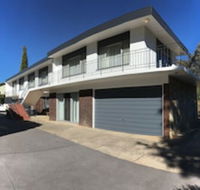 1913 Collective - Holiday Adelaide