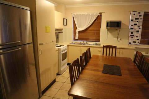 Kirwan Apartments 49 - Holiday Adelaide 5