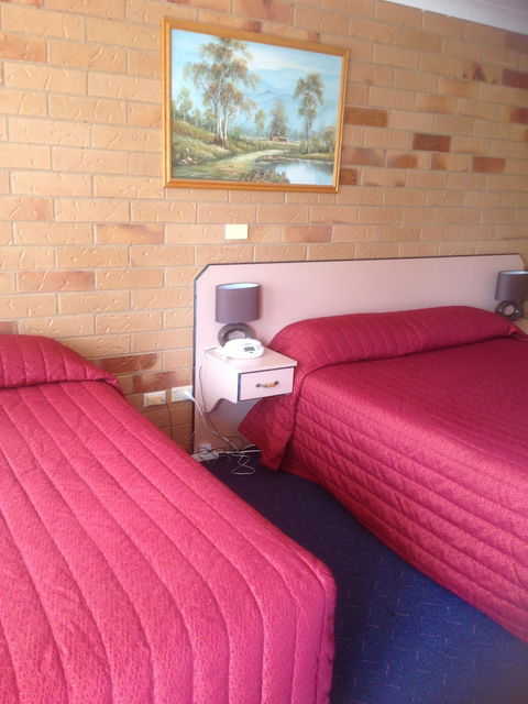 North Parkes Motel - Holiday Adelaide 3