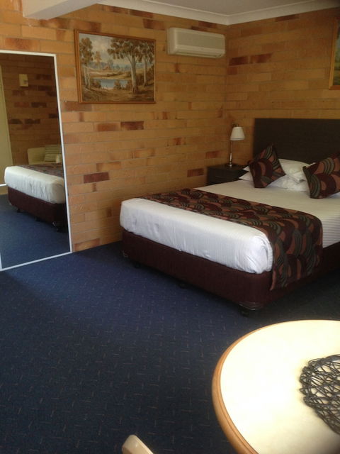 North Parkes Motel - Holiday Adelaide 2