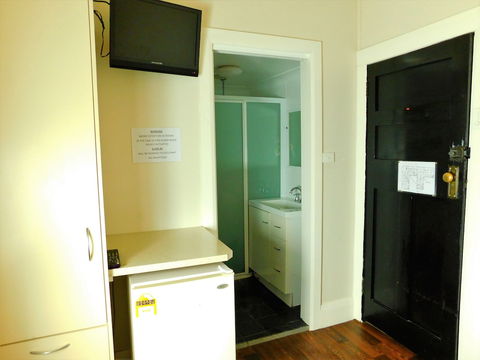 Royal Hotel Moree - Holiday Adelaide 2