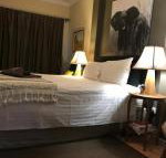 Yellow Gum Bed  Breakfast - Holiday Adelaide