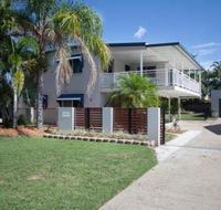 City Beach Holiday House - Holiday Adelaide