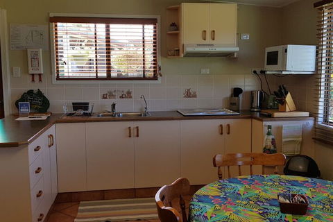 Hay Point Country B&B - Holiday Adelaide 5