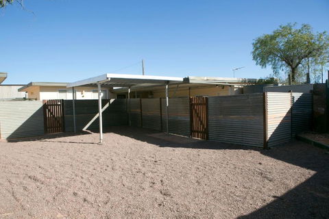 Cave Place Units - Holiday Adelaide 3