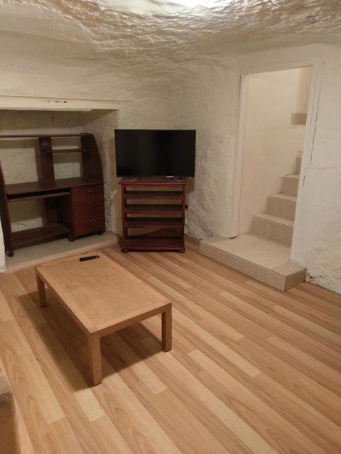 Cave Place Units - Holiday Adelaide 2