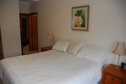 Gaerwood B & B - Holiday Adelaide 2