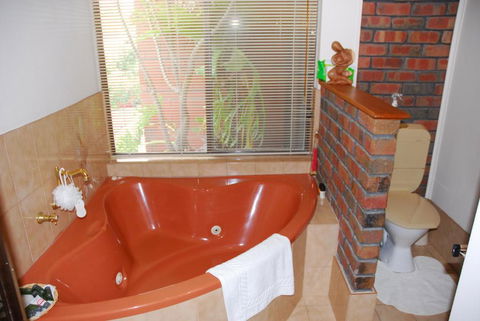 Gaerwood B & B - Holiday Adelaide 5