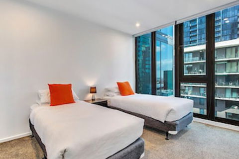 MJ Shortstay Southbank Grande Apartments - Holiday Adelaide 3