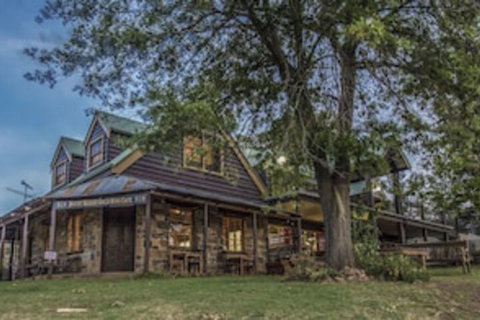 Gold Mine Guesthouse - Holiday Adelaide 0