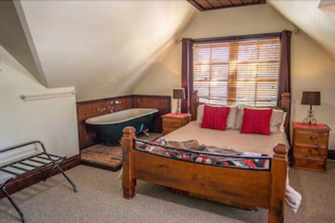 Gold Mine Guesthouse - Holiday Adelaide 3