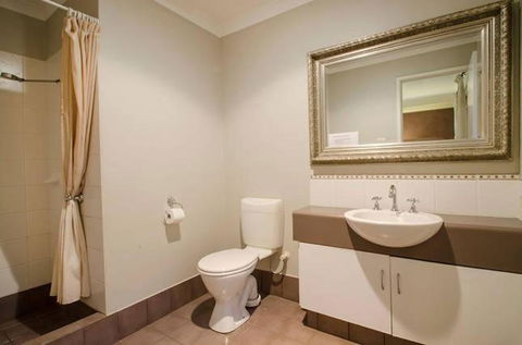 Yallingup Pet Friendly Bush Retreat - Holiday Adelaide 1