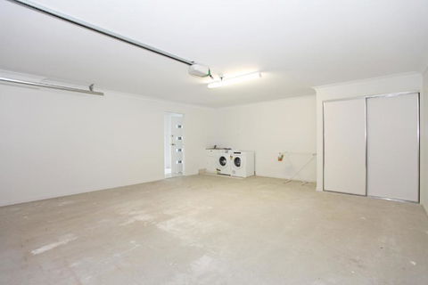 Beach Breeze Holiday House - Holiday Adelaide 3
