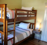 The Tasmanian Inn - Holiday Adelaide