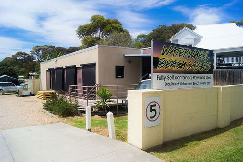 The Waterwheel Beach Cabins - Caravan Park - Holiday Adelaide 1