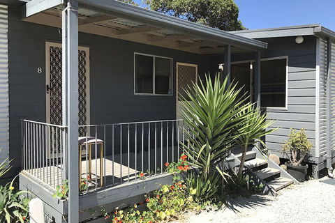 The Waterwheel Beach Cabins - Caravan Park - Holiday Adelaide 6