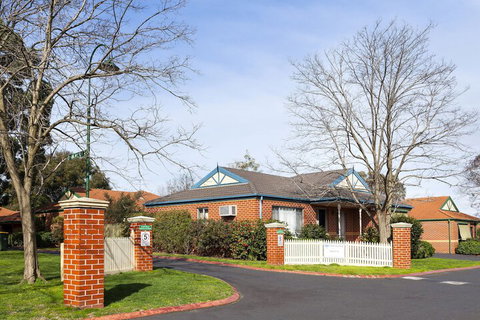 Park Avenue - Forest Hill - Holiday Adelaide 2