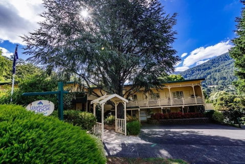 Warburton Lodge - Holiday Adelaide 0