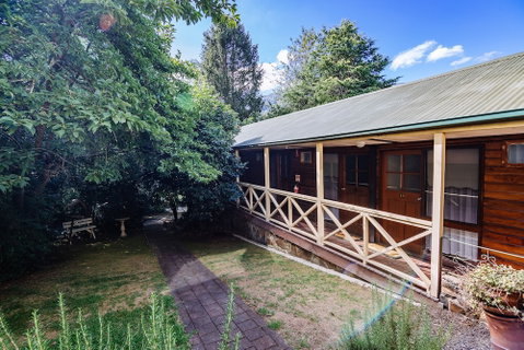 Warburton Lodge - Holiday Adelaide 5
