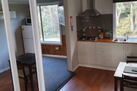 Cradle Alpine Retreat - Holiday Adelaide 0