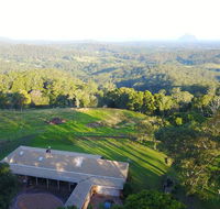 Maleny Orchard - Holiday Adelaide