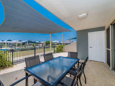 Seafront Unit 50 - Holiday Adelaide 2