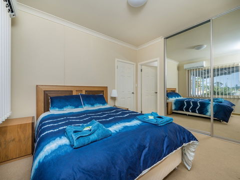 Seafront Unit 50 - Holiday Adelaide 1