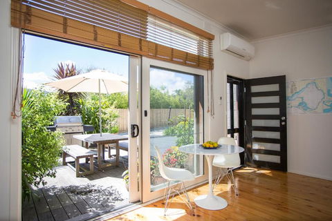 Sunset Over Sea Rosebud McCrae - Holiday Adelaide 5