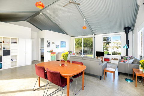 Goolwa Pelican Cottage - Holiday Adelaide 4