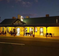 Wellshot Hotel - Holiday Adelaide
