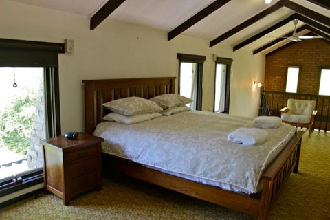 Kaighins Place - Holiday Adelaide 6