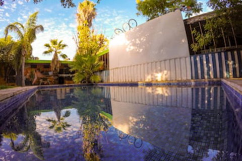 Jump Inn Alice Budget Accommodation - Holiday Adelaide 0