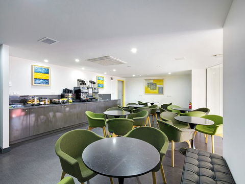 ValueSuites Green Square - Holiday Adelaide 5