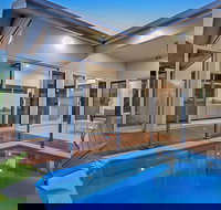 Lilypad at Palm Cove - Holiday Adelaide