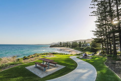 Headlands Austinmer Beach - Holiday Adelaide 1
