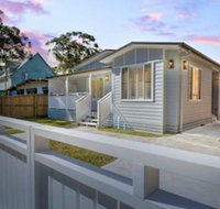 Margarets Hamptons Cottage - Holiday Adelaide