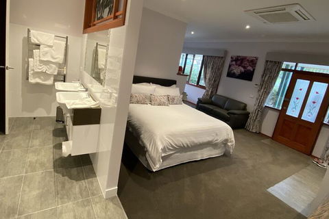 Balangara Cottages - Holiday Adelaide 3