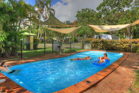 Flying Fish Point Tourist Park - Holiday Adelaide 2