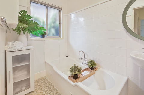 Sapphire Cottage - Holiday Adelaide 5