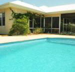 Halls Head Holiday Home - Holiday Adelaide