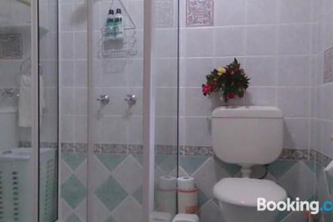 Boutique Motel Sefton House - Holiday Adelaide 6