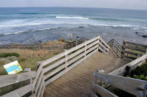 Island Daze Surf Beach Phillip Island - Holiday Adelaide 5