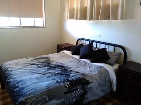 Heartland Hideaway - Holiday Adelaide 4