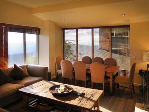 Howqua 6 - Holiday Adelaide 2