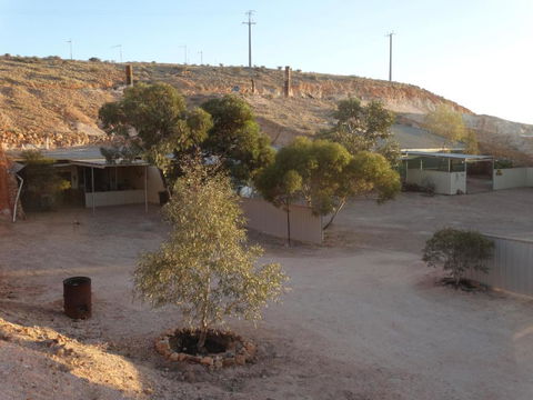 Dinky Dis Dugout - Holiday Adelaide 1