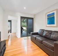 Inn Off The Reef - Holiday Adelaide