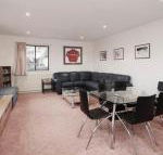 Enzian 318 - Holiday Adelaide