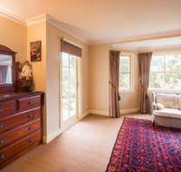 Wattle Grove Homestead Bed  Breakfast - Holiday Adelaide