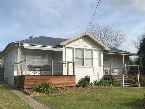 Moruya Holiday House - Holiday Adelaide 2